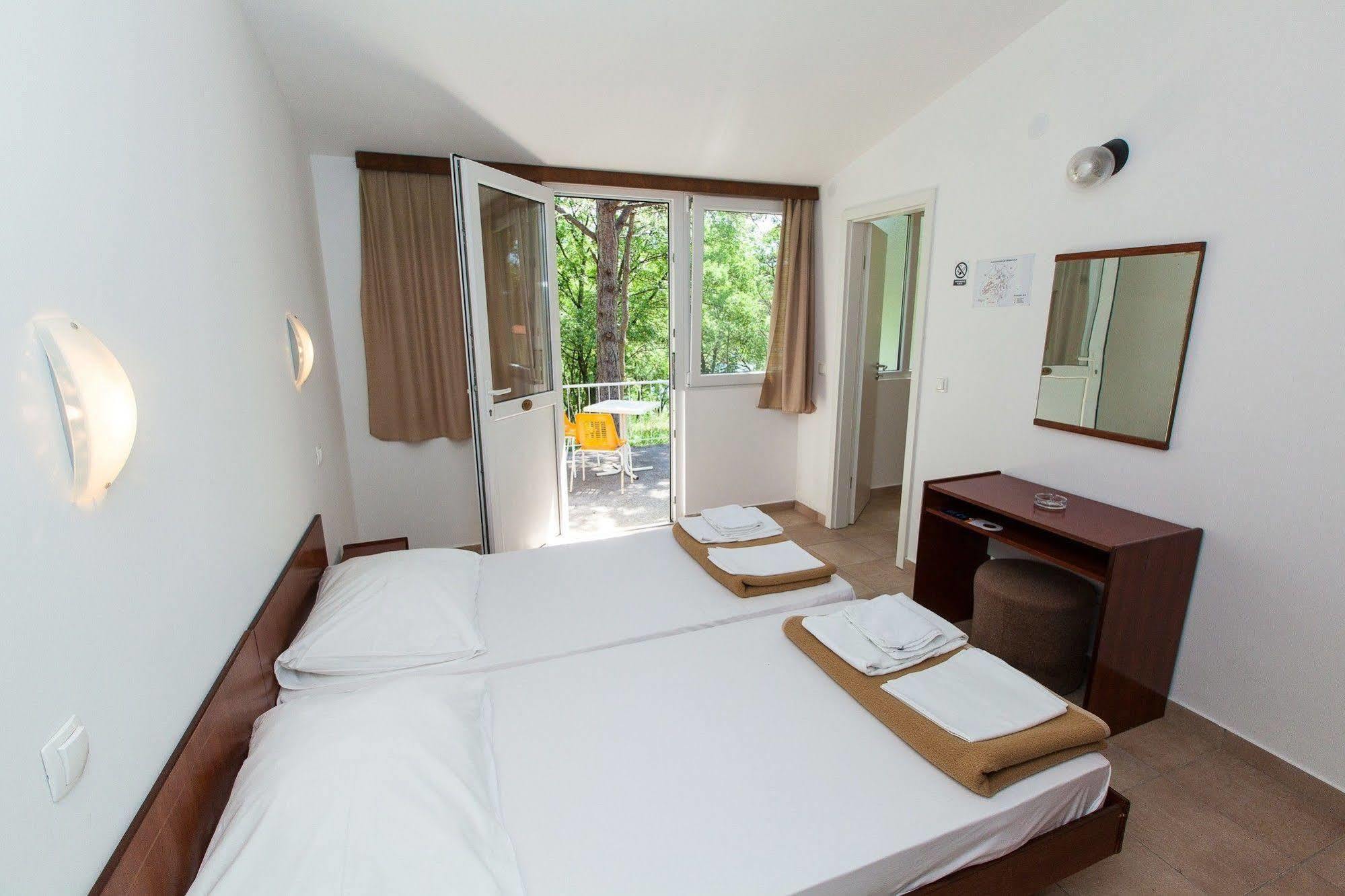 Paviljoni & Bungalow Kacjak Цриквеница Экстерьер фото